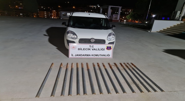 Bilecik’te demir kazıkları çalan kişi suçüstü yakalandı