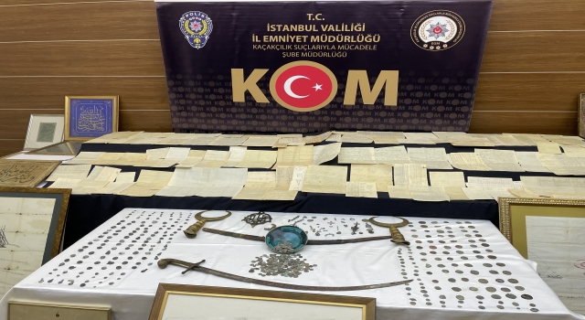 İstanbul’daki operasyonda 762 parça tarihi eser ele geçirildi