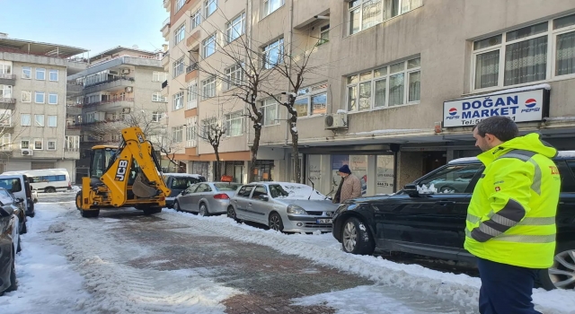 Güngören Belediyesinin kar çalışmalarında 425 ton tuz kullanıldı