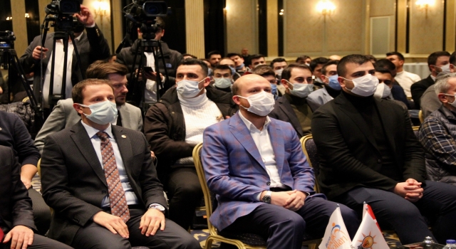 AK Parti’nin Marmara Bölgesi Gençlik Kampı devam ediyor