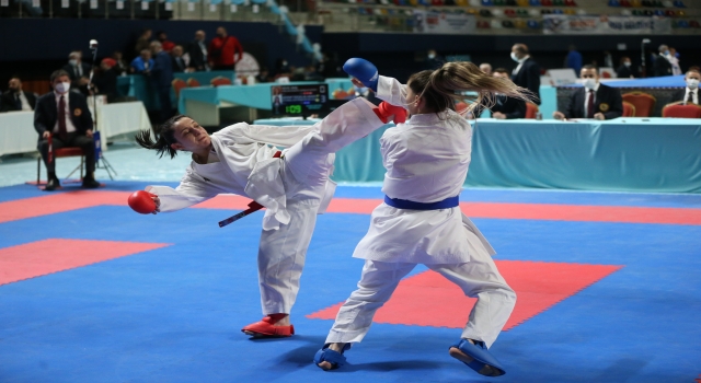 Türkiye Büyükler Karate Şampiyonası milli takım seçmeleri Kocaeli’de yapıldı