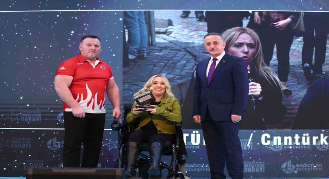 ”4’üncü Engelsiz Mikrofon Radyo Ödülleri” sahiplerine kavuştu