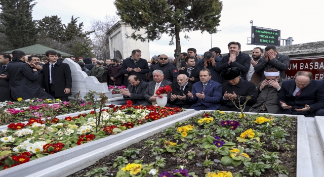 Eski başbakanlardan Necmettin Erbakan kabri başında anıldı