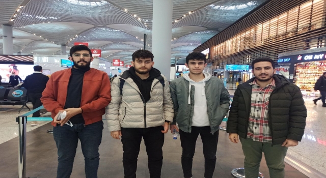 Ukrayna’dan Romanya’ya geçen Türk vatandaşlarının tahliyesi sürüyor