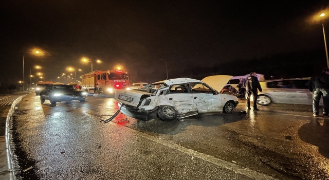 Bursa’da trafik kazası: 1 ölü, 6 yaralı