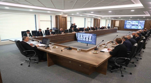 İstanbul’daki ilçe belediyeleri karla mücadeleye hazır