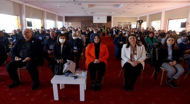 Edirne’de AK Parti’nin ”Teşkilat Akademisi Mahalle Eğitim Programı” başladı
