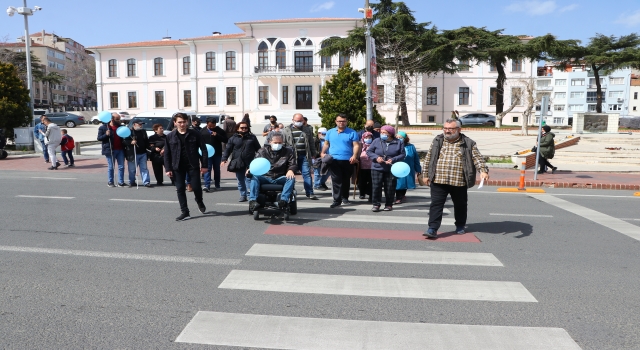 Tekirdağ’da otizmli çocuklar ve aileleri farkındalık için ”sevgi yürüyüşü” yaptı 