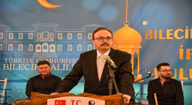 Bilecik Valisi Kızılkaya, şehit aileleri ve gazilerle iftarda buluştu