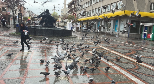 Edirne’de sağanak etkili oluyor