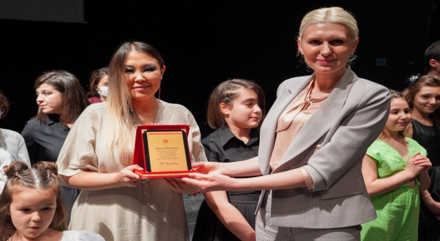 Bilecik’te Sanat Akademisi kursiyerlerine sertifikaları verildi