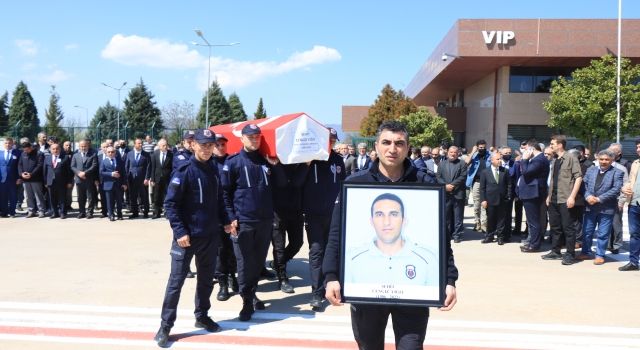 Terör saldırısında şehit olan infaz koruma memurunun cenazesi Ağrı’ya gönderildi