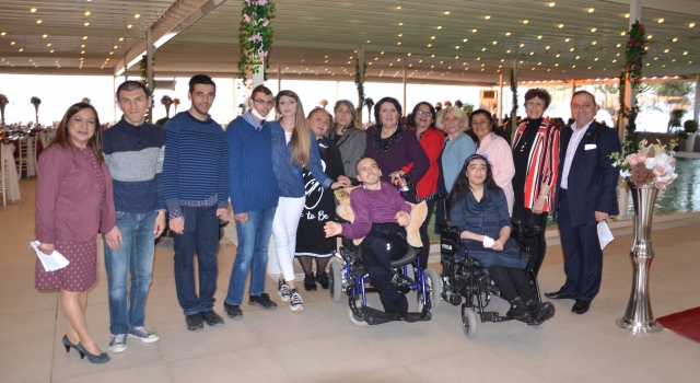 Karamürsel Engelsiz Yaşam Derneğinden iftar programı