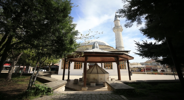 Kırklareli’nin kalem işi süslemeleriyle zengin camisi: Hızırbey
