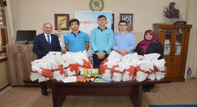 Sakarya’da öğrenciler ”Göz Hakkı” projesiyle gönüllere dokunuyor