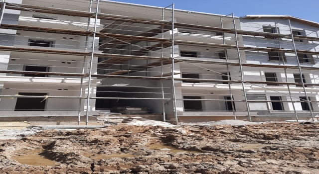 Sakarya’da yapımı süren ”Basın Sitesi”nde konut sahipleri kurayla belirlendi