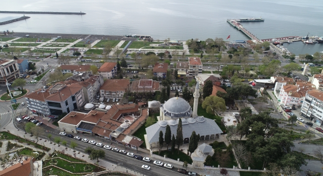Tekirdağ’da Osmanlı mimarisini yansıtan tarihi camiler göz kamaştırıyor