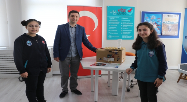 Edirne’de öğrenciler atık malzemelerden ”akıllı yem kulübesi” tasarladı
