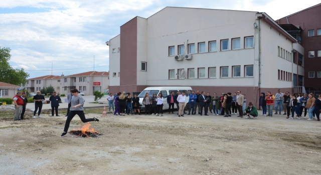 Edirne Aile ve Sosyal Hizmetler Müdürlüğünce Hıdırellez etkinliği düzenlendi