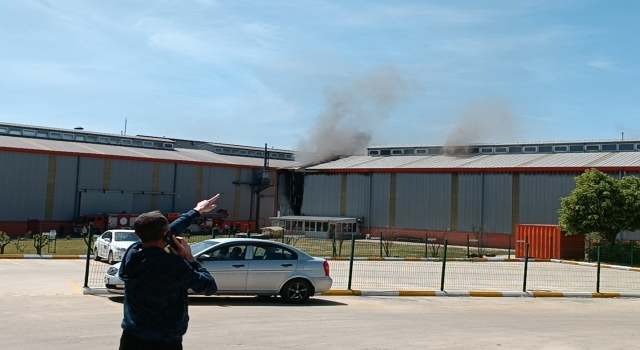 Tekirdağ’da döküm malzemeleri üreten fabrikada çıkan yangın söndürüldü