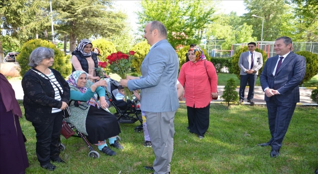Edirne Valisi Canalp, şehit anneleri ve eşleri ile bir araya geldi
