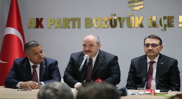 Bakanlar Varank ve Dönmez, Bilecik’te AK Parti İlçe Başkanlığını ziyaret etti