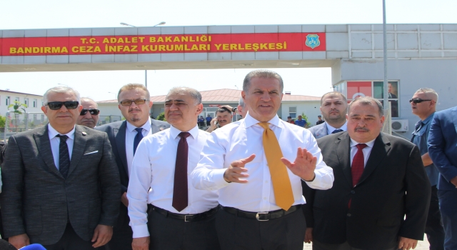 TDP Genel Başkanı Sarıgül, Balıkesir’de cezaevinin önünde açıklama yaptı:
