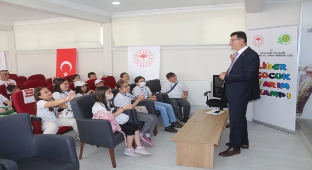 Kırklareli’nde öğrenciler çiftlikleri gezdi