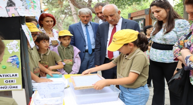 Kırklareli’nde öğrencilerin hazırladığı geri dönüşüm sergisi açıldı