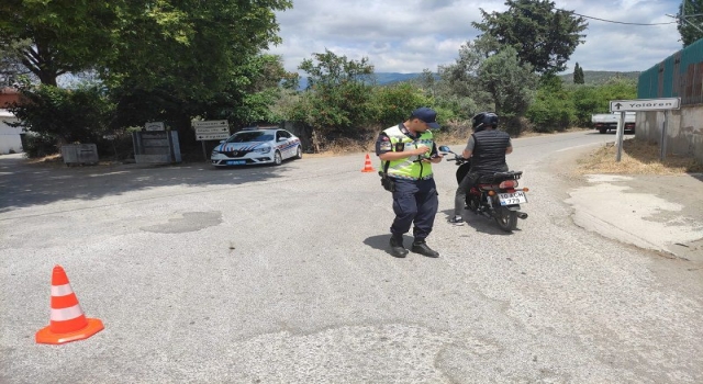 Balıkesir’de jandarma ekipleri motosiklet denetimi gerçekleştirdi