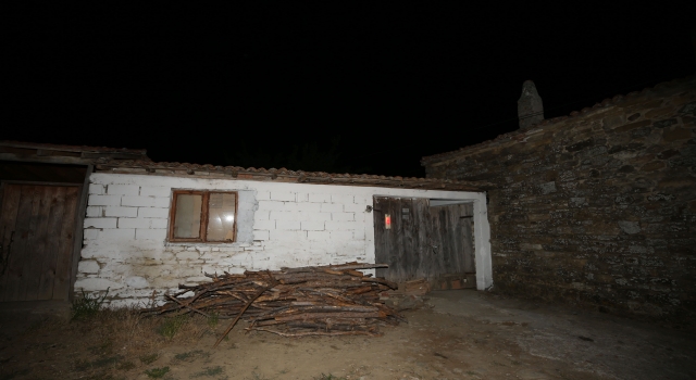 GÜNCELLEME Çanakkale’de oğulları tarafından bıçaklandığı iddia edilen anne ve baba öldü