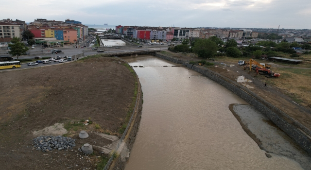 Silivri’deki Boğluca Deresi’nde toplu balık ölümlerinin nedeni araştırılıyor