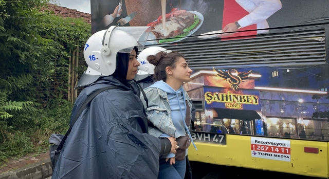 Bursa’da izinsiz yürüyüş yapmak isteyen 19 kişi gözaltına alındı