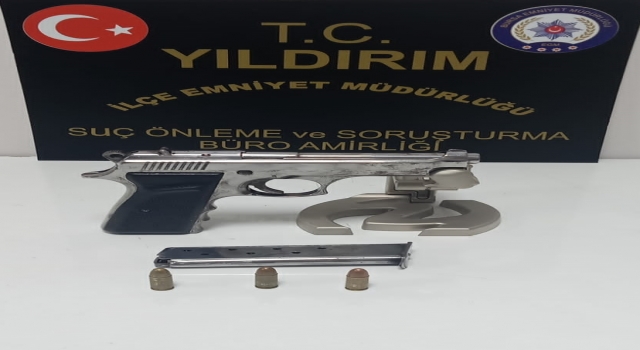 Bursa’da rastgele ateş ederek bir kişiyi yaralayan zanlı tutuklandı
