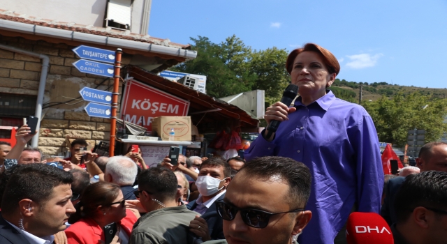 İYİ Parti Genel Başkanı Meral Akşener, Yalova’da ziyaretlerde bulundu