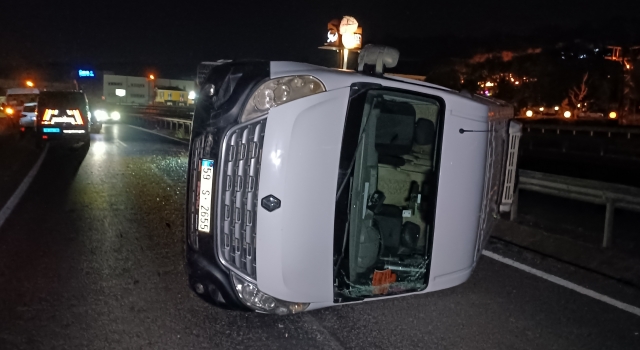 Tekirdağ’da servis aracı devrildi 9 işçi yaralandı