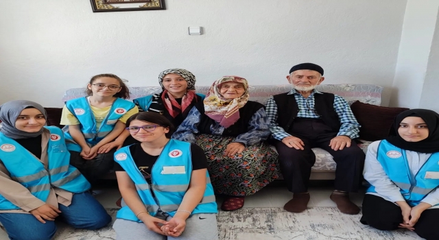 Manyaslı gençler ”Ulu Çınarlar” projesi ziyaretlerine başladı