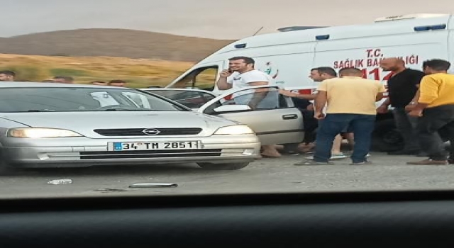 Yalova’da trafik kazasında 3 kişi yaralandı