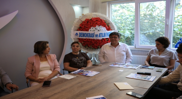 DEVA Partisi genel başkan yardımcıları Karlıtekin ile Rızvanoğlu, Kırklareli’nde partilileriyle buluştu