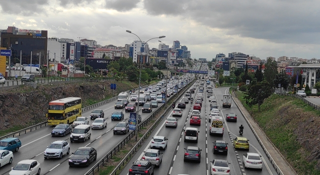 İstanbul’da haftanın ilk gününde trafik yoğunluğu yüzde 58