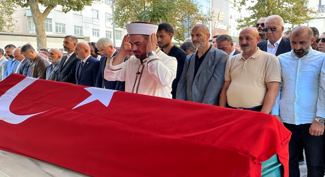 MHP Kartal İlçe Başkan Yardımcısı Hançer’in cenazesi toprağa verildi