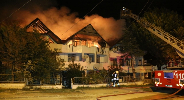 Kocaeli’de villada çıkan yangın söndürüldü
