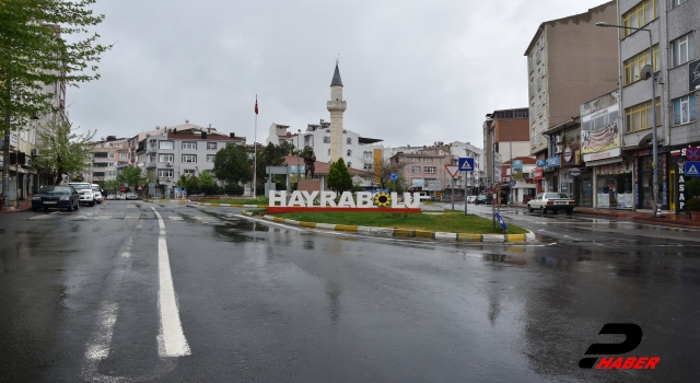 Hayrabolu’da 'Evde kal' çağrısına uyuluyor