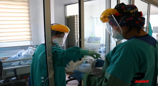 Tekirdağ'daki pandemi hastanesi hemşireleri Kovid-19 ile özveriyle mücadele ediyor