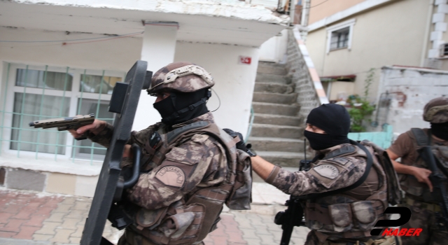 İstanbul'da uyuşturucu tacirlerine yönelik operasyon