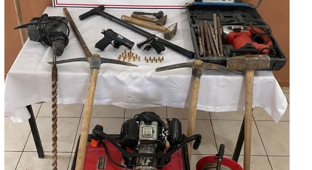 Balıkesir’de kaçak kazı yapan 6 şüpheli yakalandı