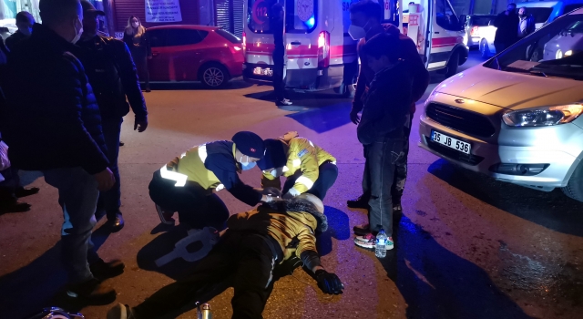 Kocaeli’de 2 kardeşin yaralandığı trafik kazası güvenlik kamerasında