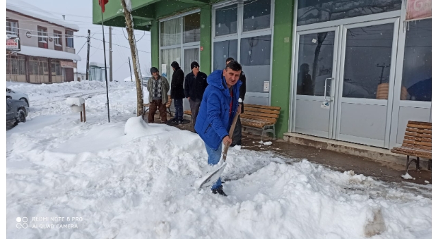 Karasu Ortaköy’de kar yaşamı olumsuz etkiliyor