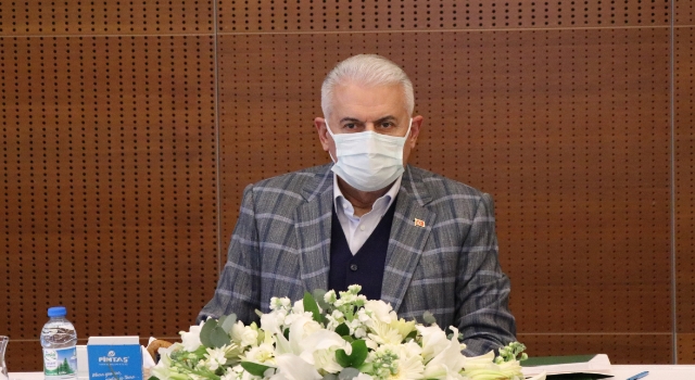 AK Parti İzmir Milletvekili Binali Yıldırım, Kocaeli’de sanayicilerle bir araya geldi: