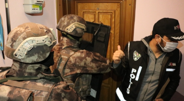 Balıkesir ve Bursa’da FETÖ operasyonunda 5 şüpheli gözaltına alındı